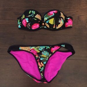 🌿 Floral Bikini Set
